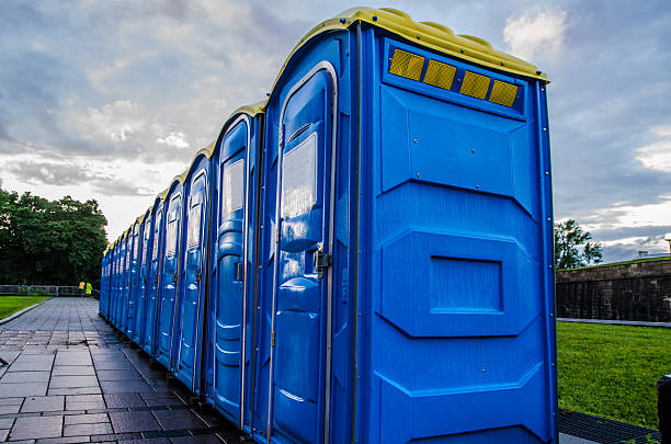 Portable Toilet Options We Offer in Centerton, AR